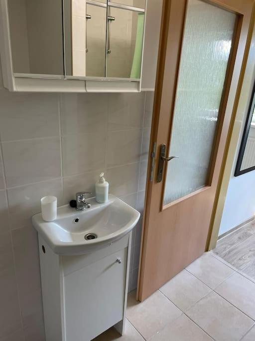 Apartman Katarina V Penzione Pod Smrekom มาร์ติน ภายนอก รูปภาพ